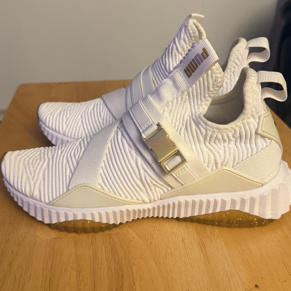 Puma White and Gold Textured Sneakers